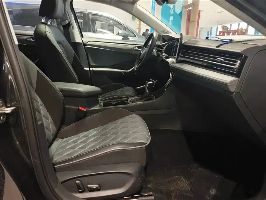 Volkswagen Sagitar 2024 из CN, фото 7