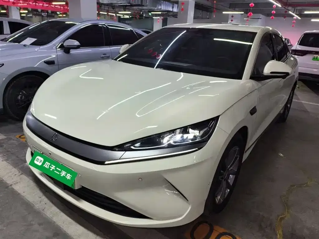 BYD Qin L — фото 8