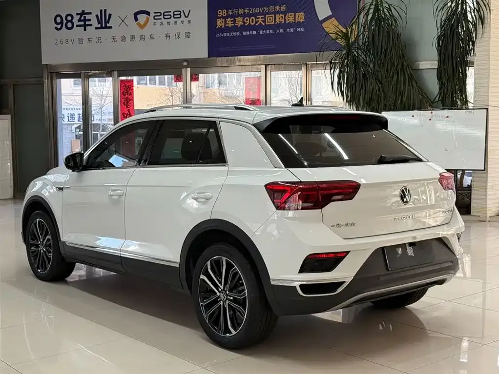 Volkswagen T-Roc 2022 из CN, фото 2