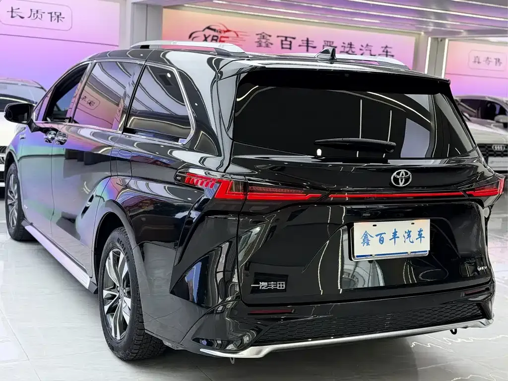Toyota Granvia 2025 из CN, фото 6