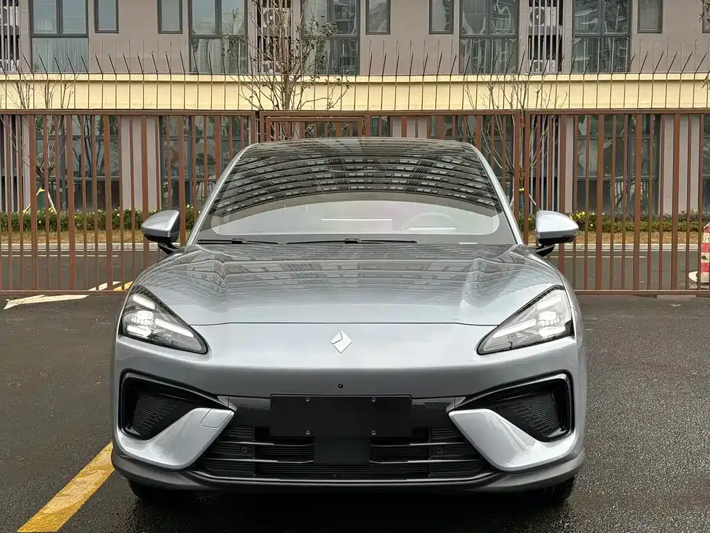 Baojun Yunhai 2024 из CN, фото 10