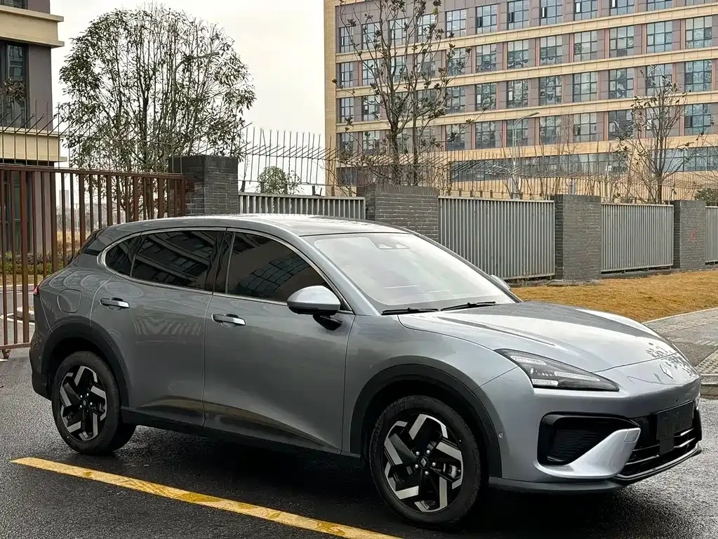 Baojun Yunhai 2024 из CN, фото 8