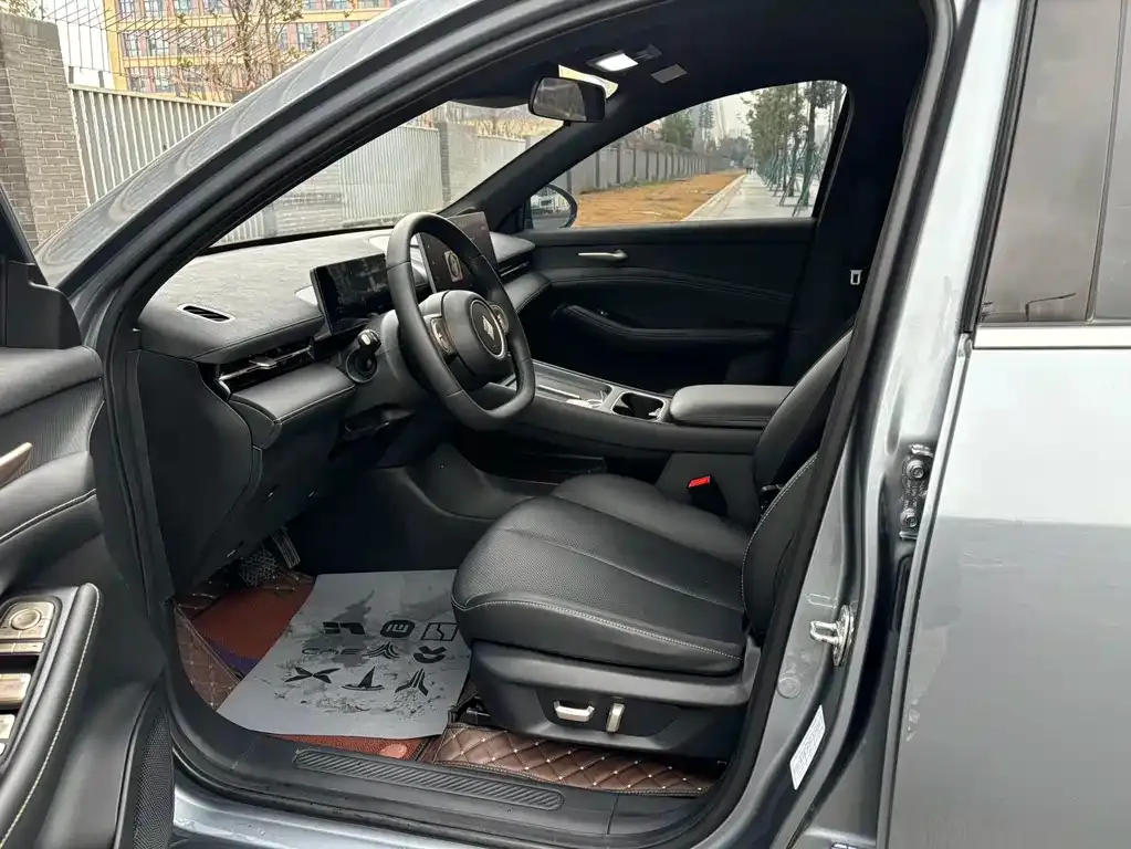 Baojun Yunhai 2024 из CN, фото 6