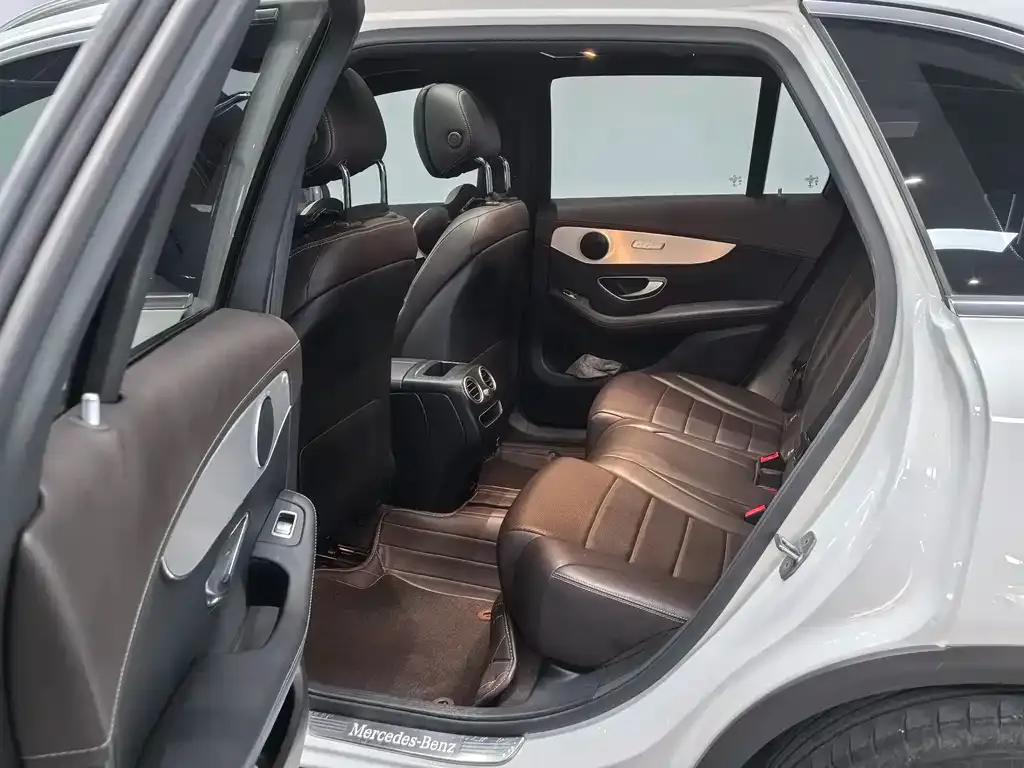 Mercedes-Benz GLC 2022 из CN, фото 2
