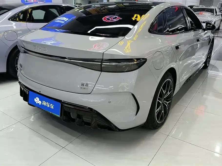 BYD Seal — фото 7