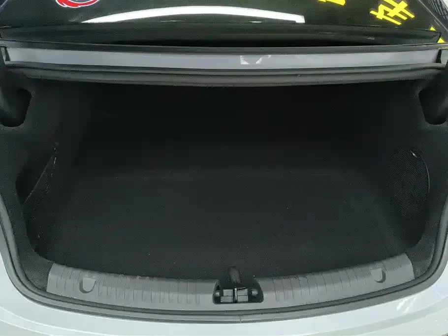 BYD Seal — фото 2