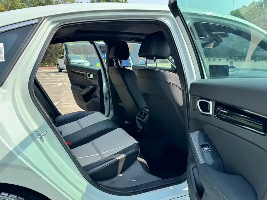 Honda Civic 2022 из CN, фото 8