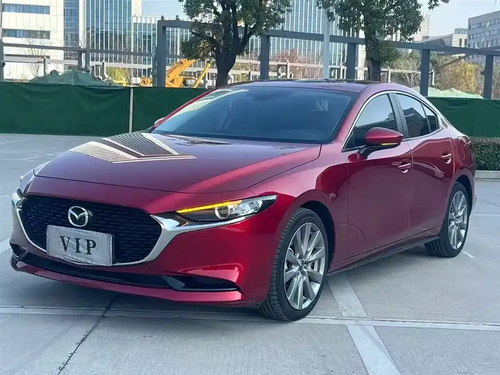 Mazda 3 Axela 2024 из CN, фото 1