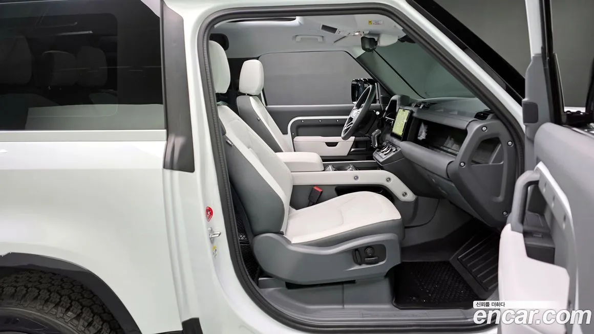 Land Rover Defender 2025 из KR, фото 7