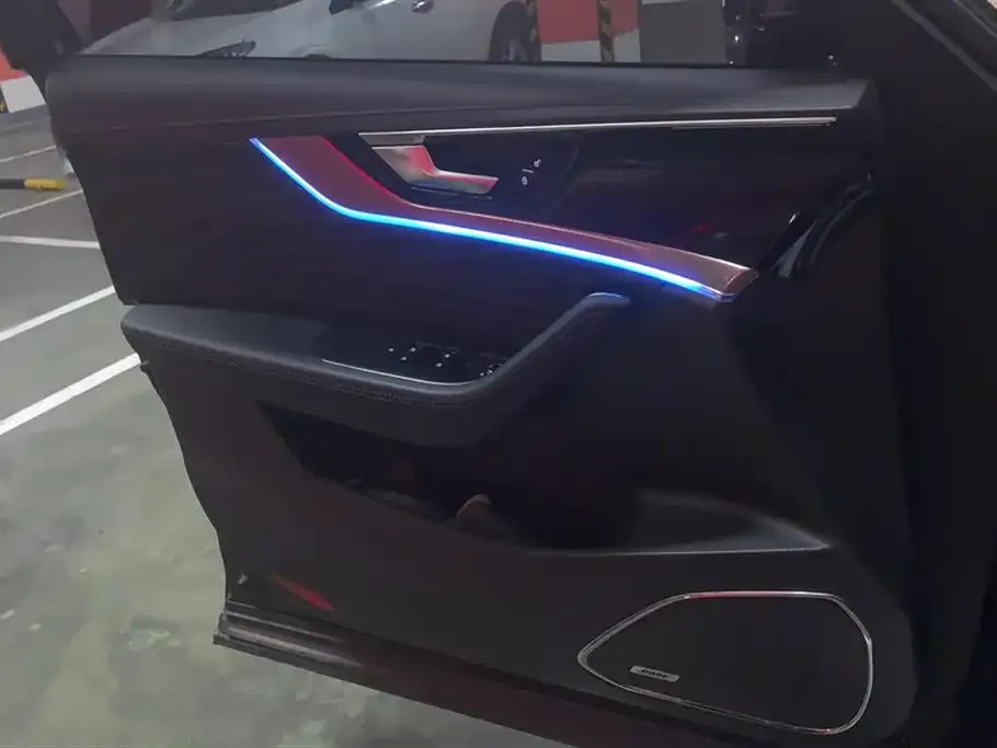 Hongqi HS5 2022 из CN, фото 3