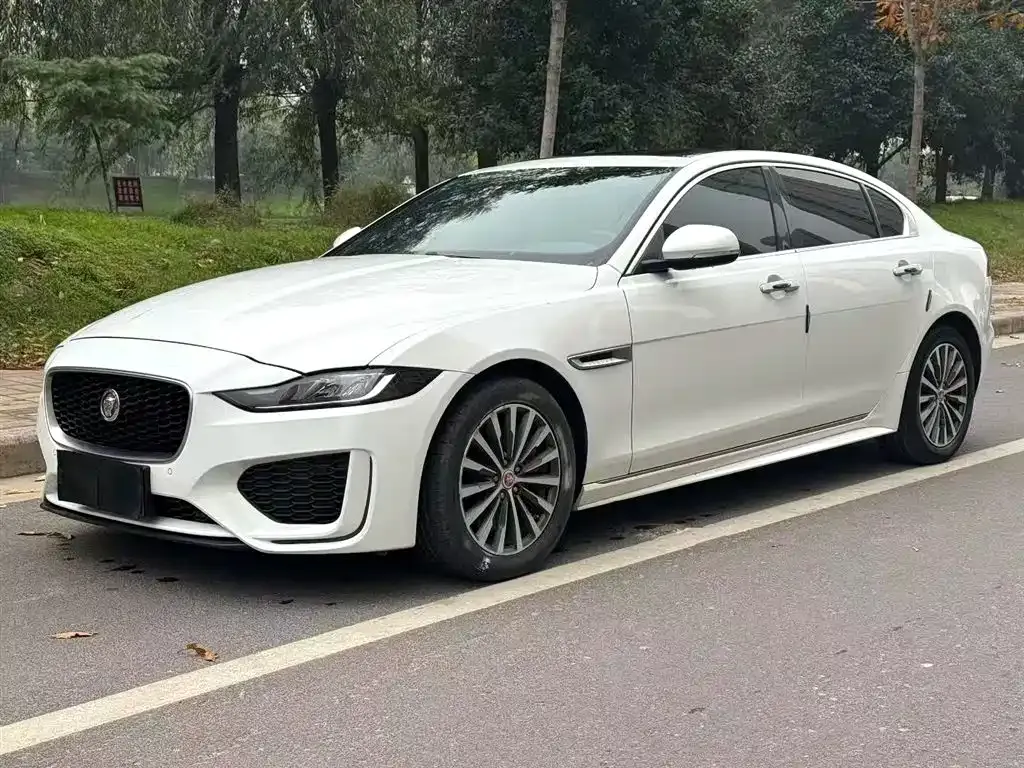 Jaguar XEL