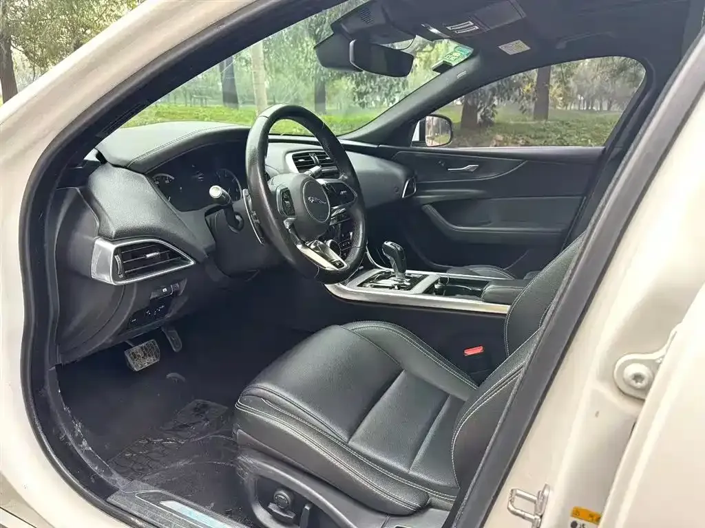 Jaguar XEL 2021 из CN, фото 4
