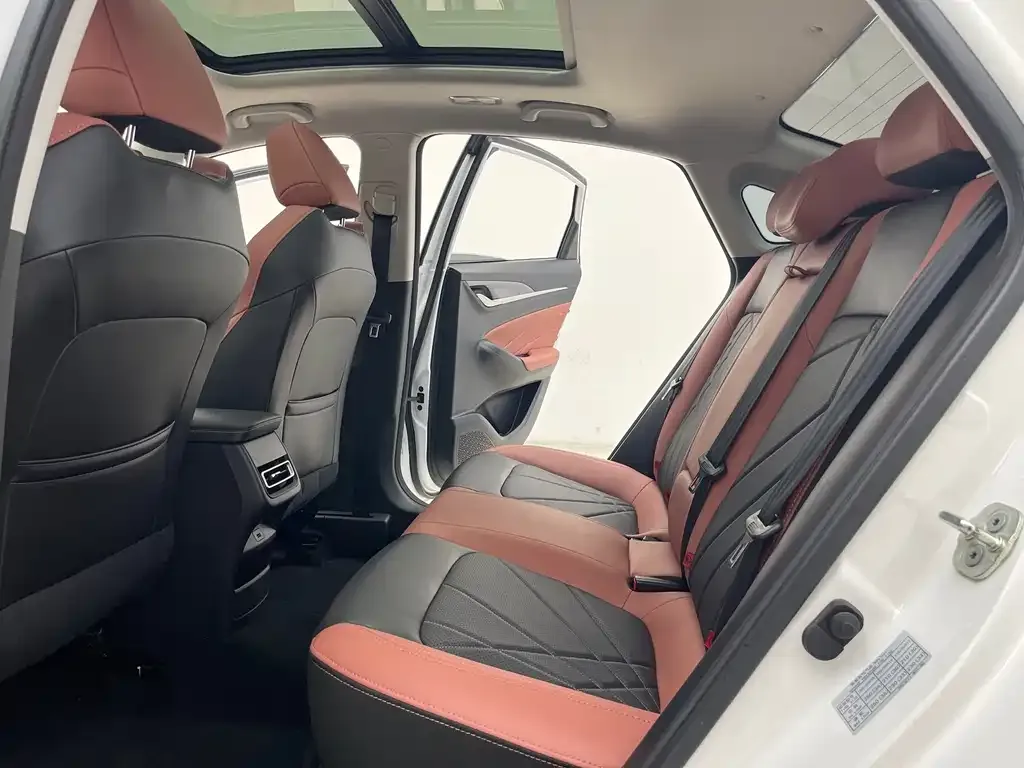 Changan Eado 2022 из CN, фото 3