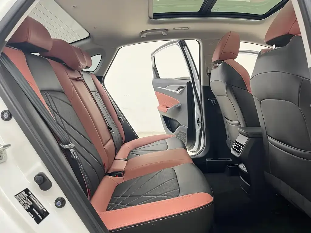 Changan Eado 2022 из CN, фото 2