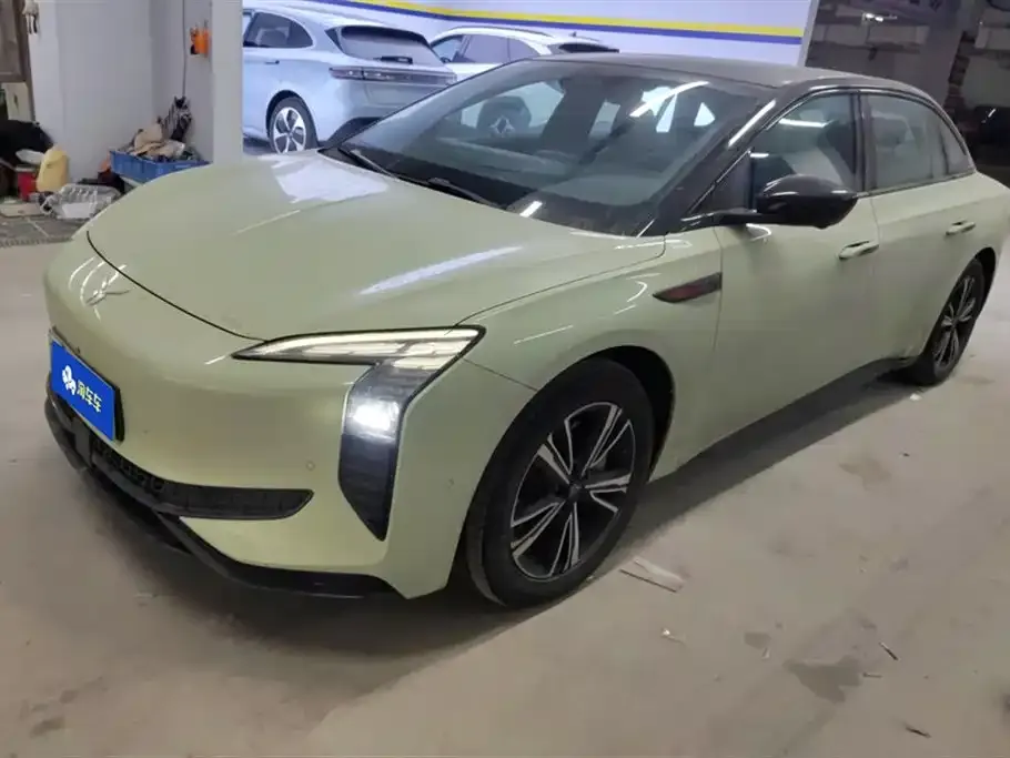 Hongqi EH7 2024 из CN, фото 1