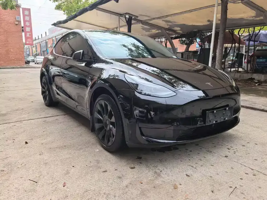 Tesla Model Y 2023 из CN, фото 1