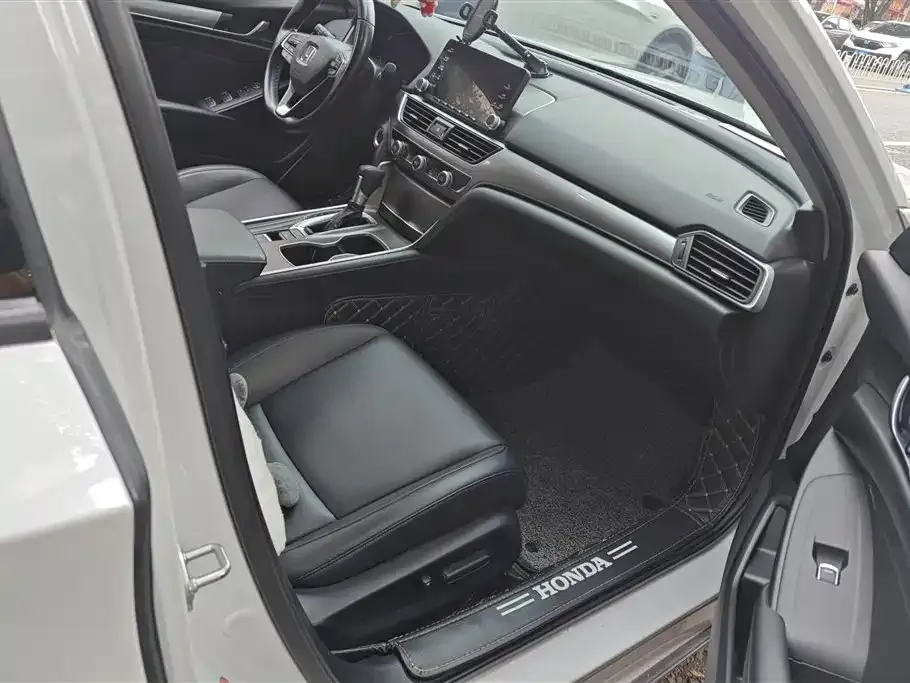 Honda Accord 2021 из CN, фото 5