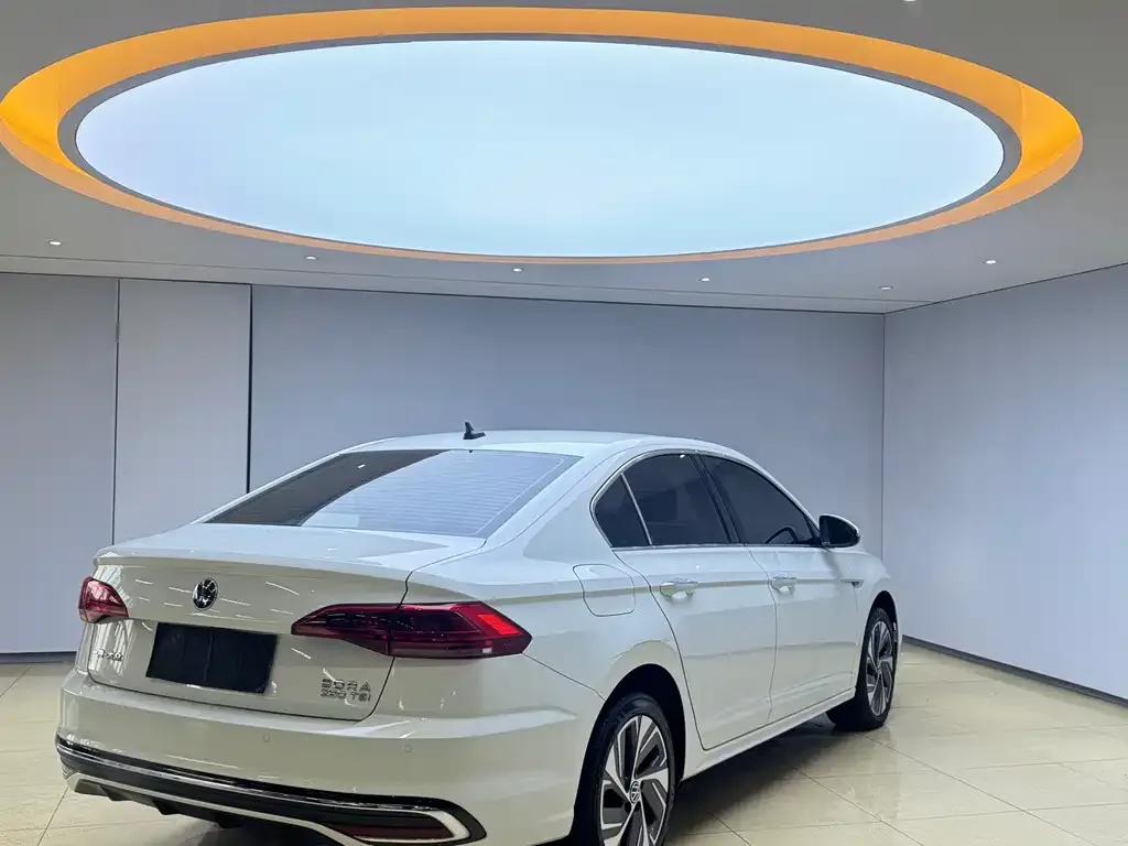 Volkswagen Bora 2022 из CN, фото 3
