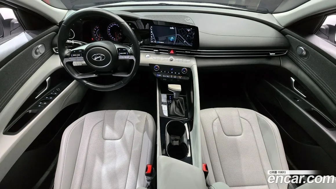 Hyundai AVANTE — фото 3