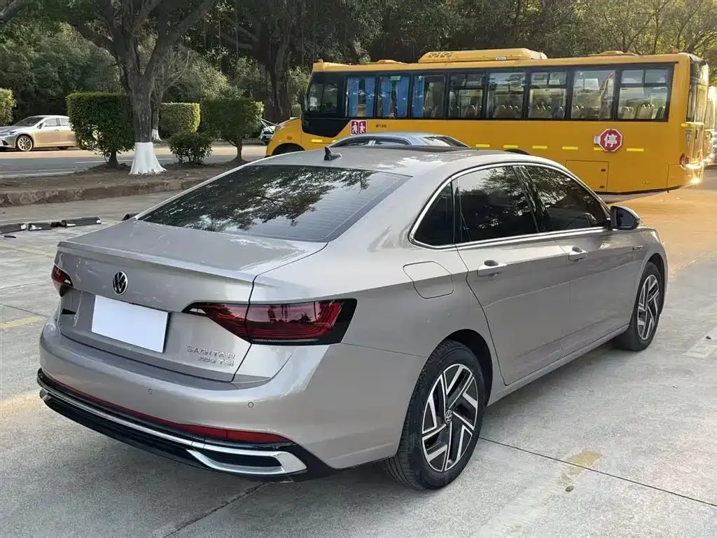 Volkswagen Sagitar 2023 из CN, фото 6