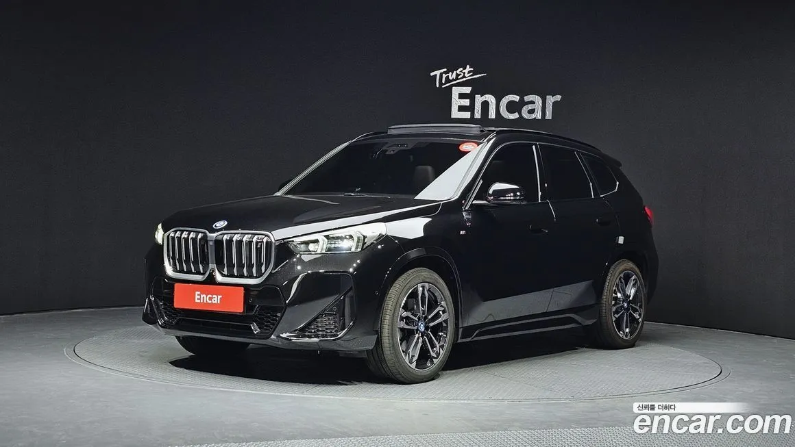 BMW iX1 2023 из KR, фото 1