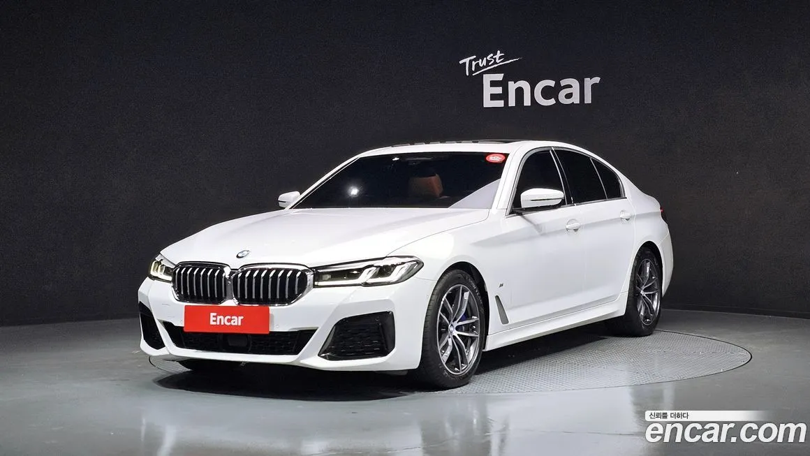 BMW 5-Series 2023 из KR, фото 1