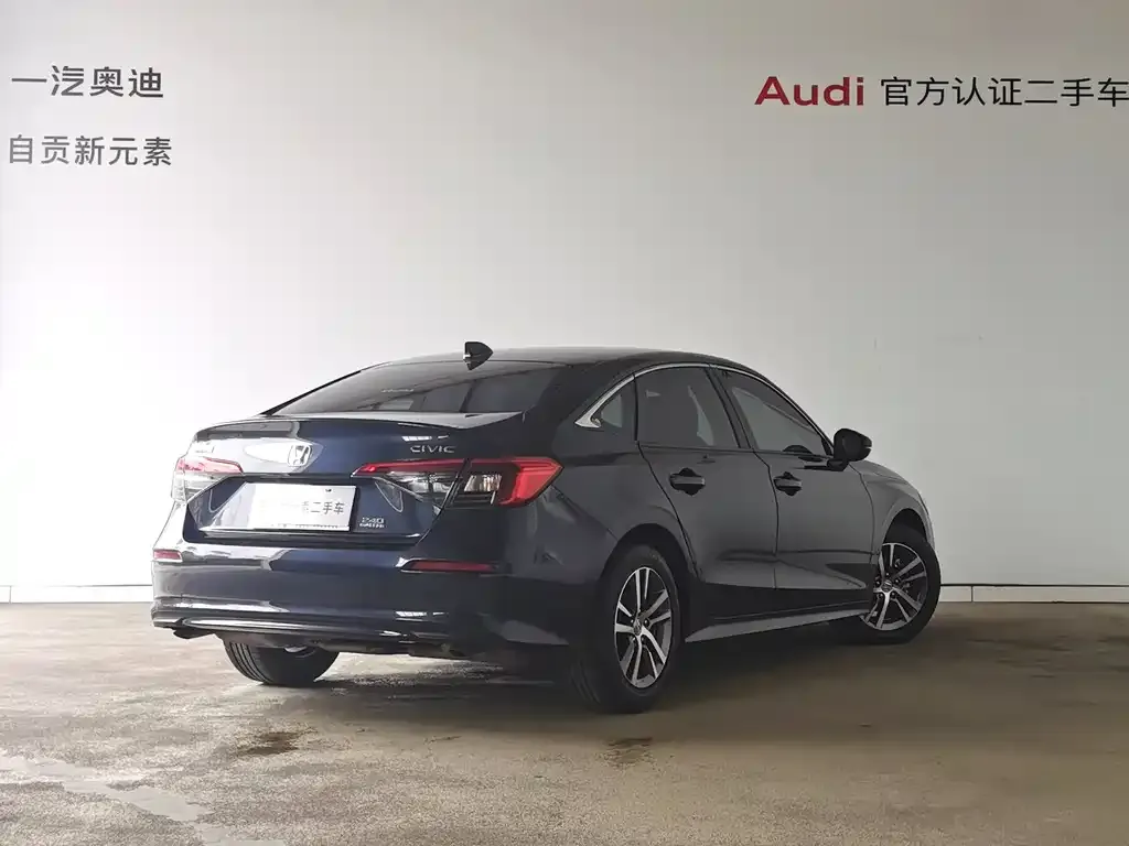 Honda Civic — фото 4