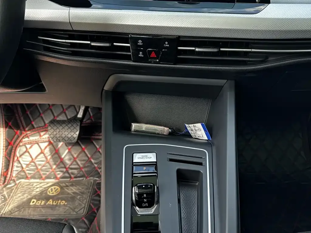 Volkswagen Golf 2022 из CN, фото 3