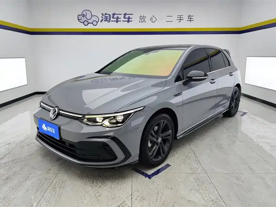 Volkswagen Golf 2023 из CN, фото 1
