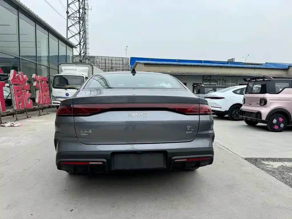 BYD Qin L 2025 из CN, фото 8