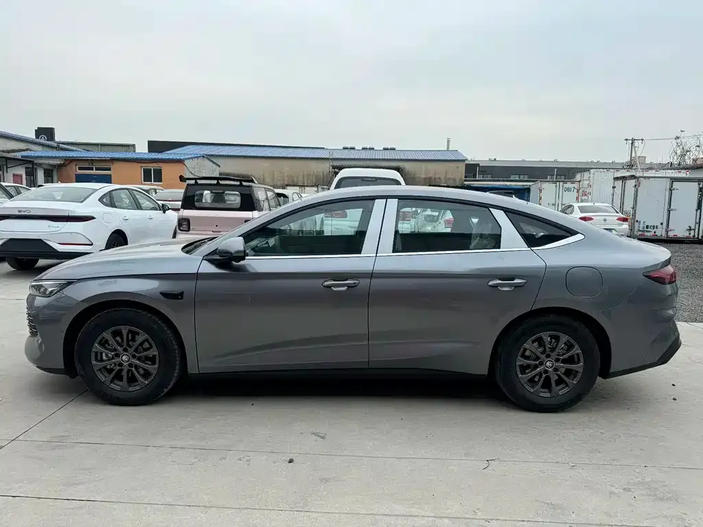 BYD Qin L 2025 из CN, фото 4