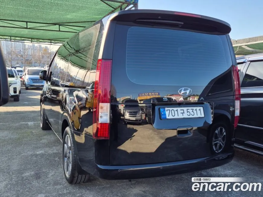 Hyundai Staria 2023 из KR, фото 5