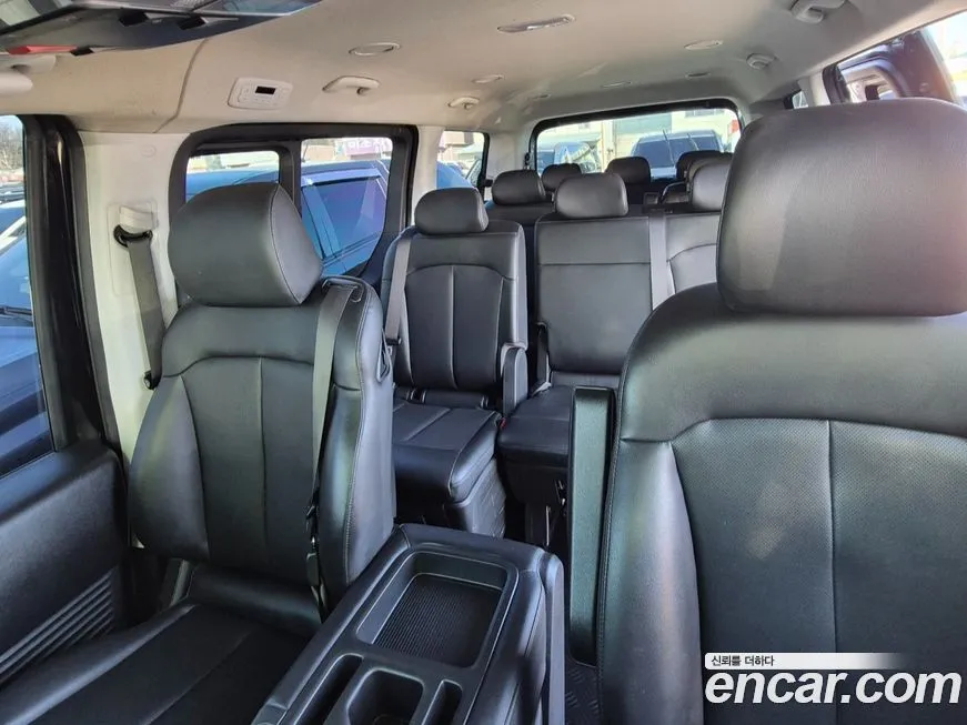Hyundai Staria 2023 из KR, фото 10