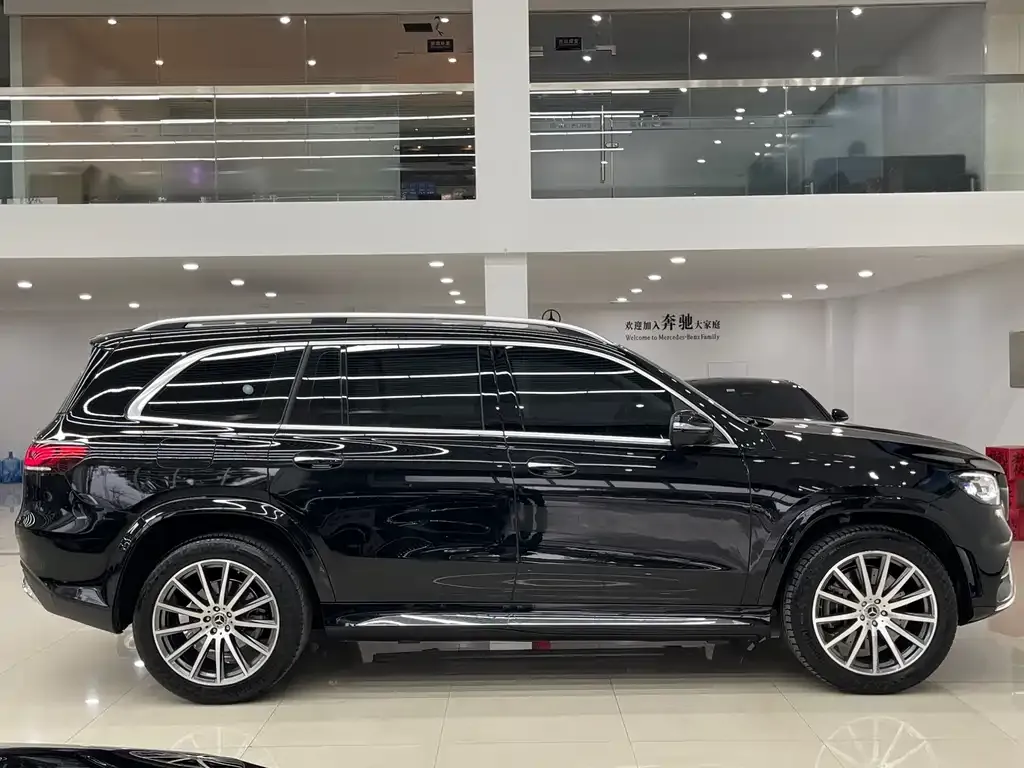 Mercedes-Benz GLS 2023 из CN, фото 7