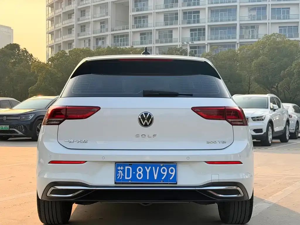 Volkswagen Golf 2021 из CN, фото 7