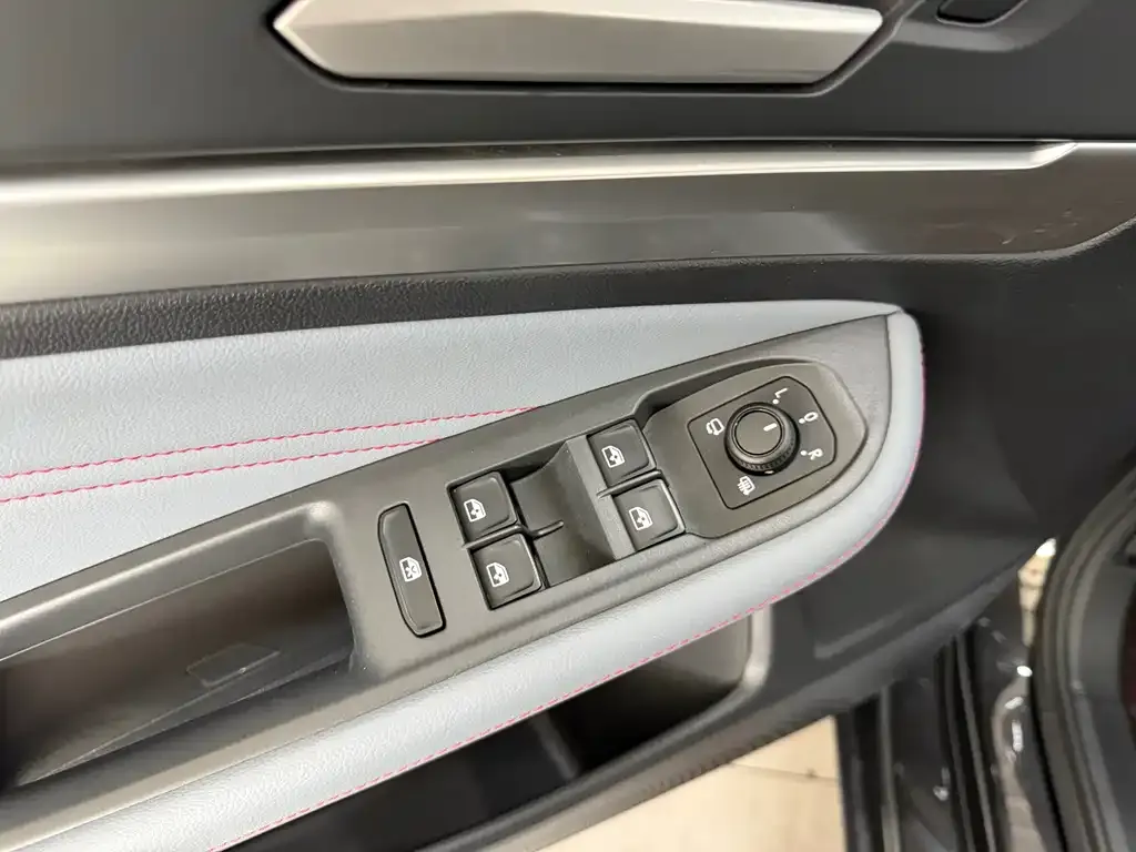 Volkswagen Lamando 2022 из CN, фото 2