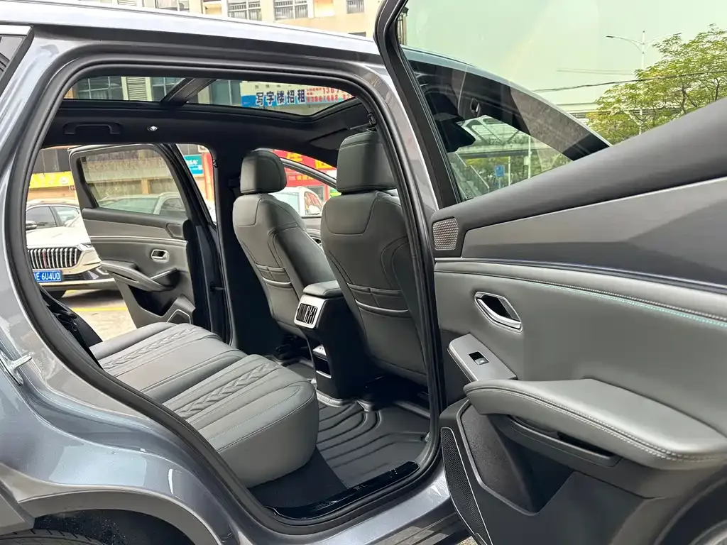BYD L DM-i 2025 из CN, фото 4