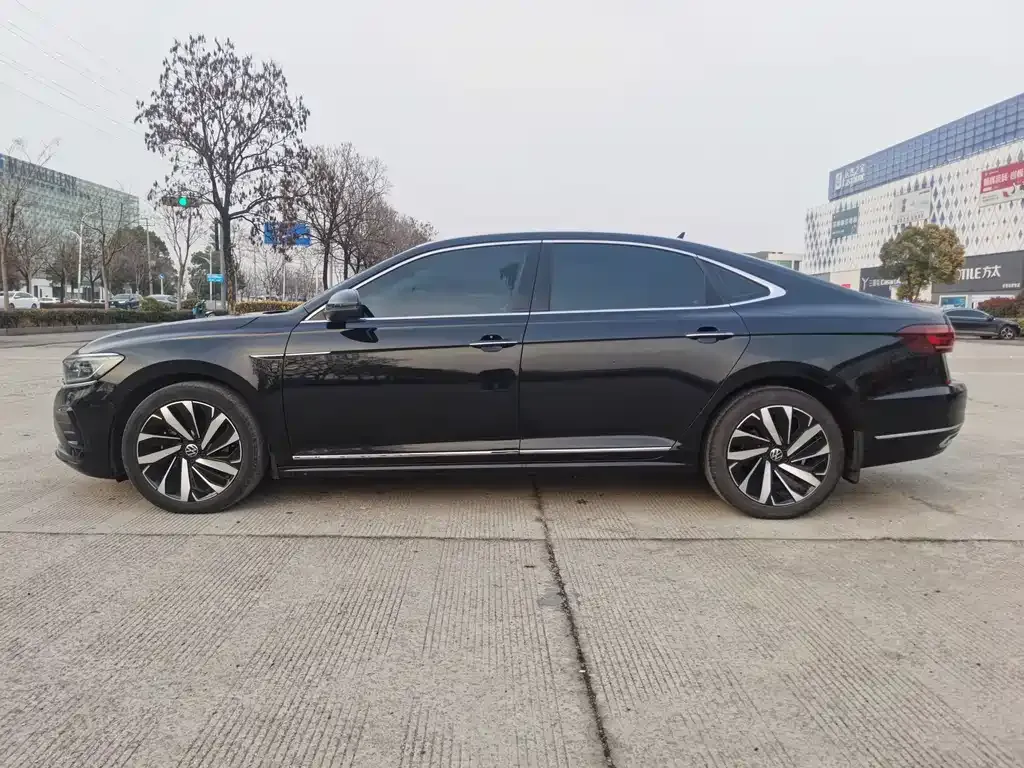 Volkswagen Passat 2022 из CN, фото 7