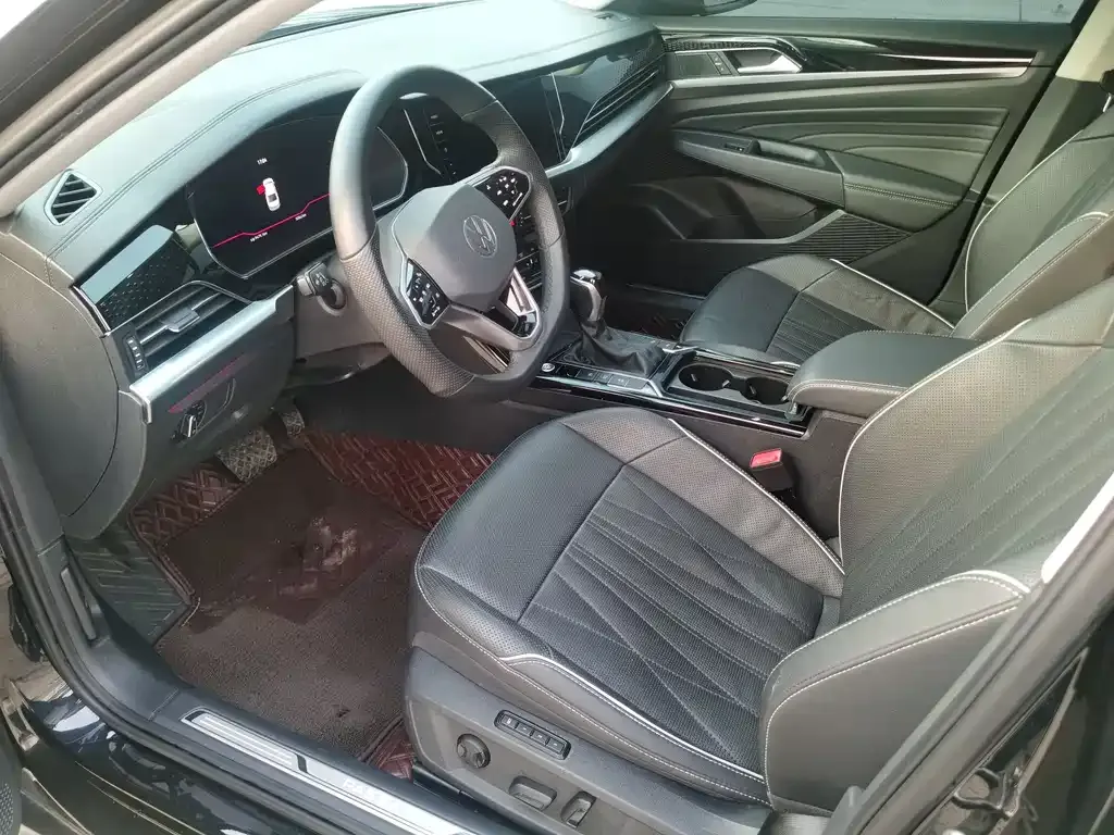 Volkswagen Passat 2022 из CN, фото 5