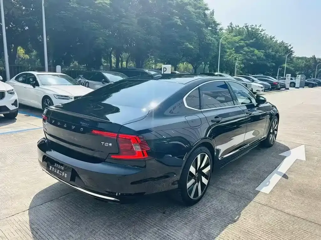 Volvo S90 PHEV — фото 8