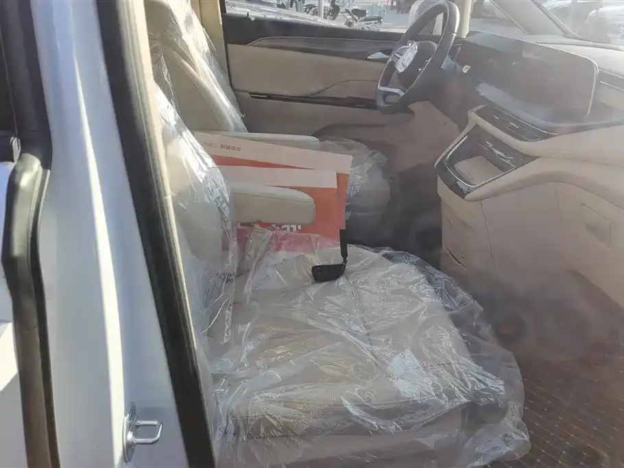Buick GL8 2026 из CN, фото 7