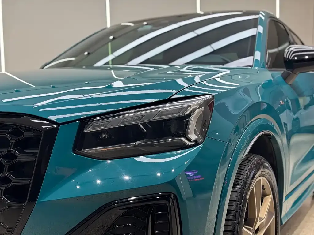 Audi Q2L 2023 из CN, фото 8