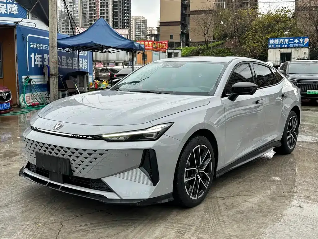 Changan UNI-V iDD 2024 из CN, фото 1