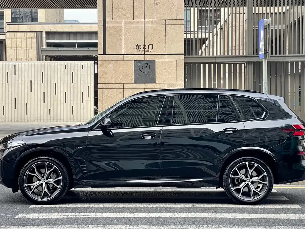 BMW X5 2024 из CN, фото 6