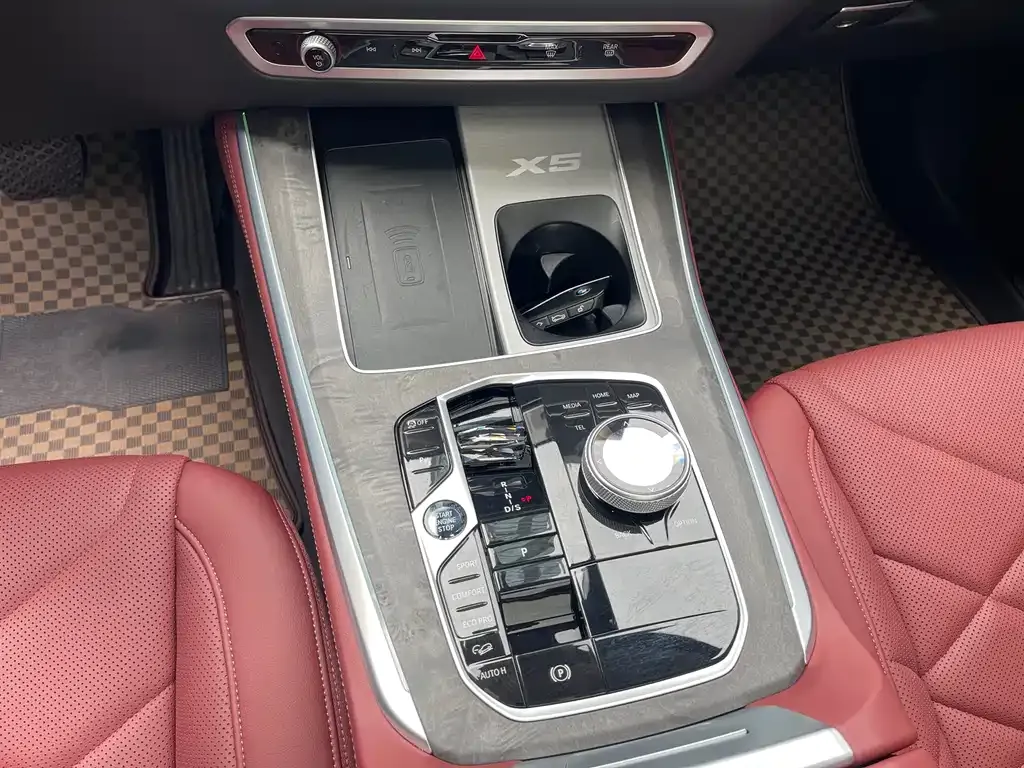 BMW X5 2024 из CN, фото 8