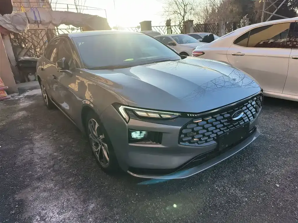 Ford Mondeo 2022 из CN, фото 4