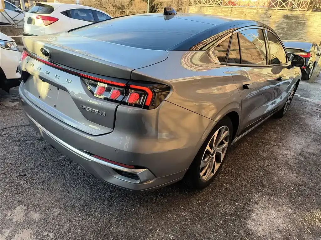 Ford Mondeo 2022 из CN, фото 10
