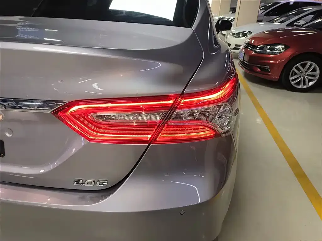 Toyota Camry 2023 из CN, фото 8