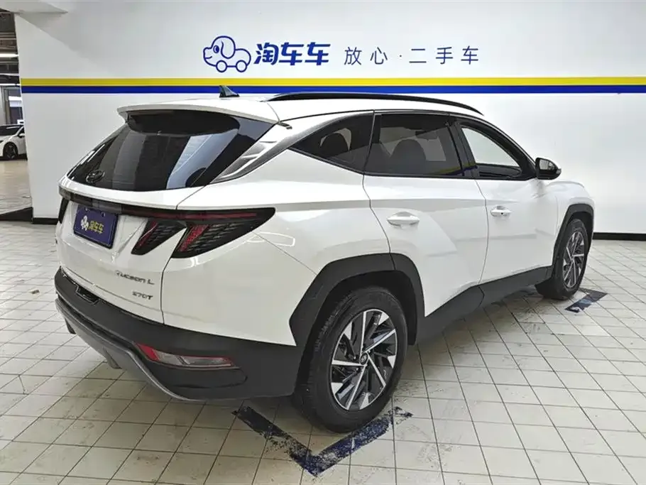 Hyundai Tucson 2023 из CN, фото 8