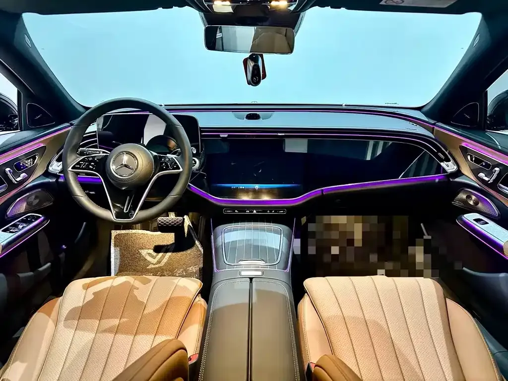 Mercedes-Benz E-Class 2024 из CN, фото 3